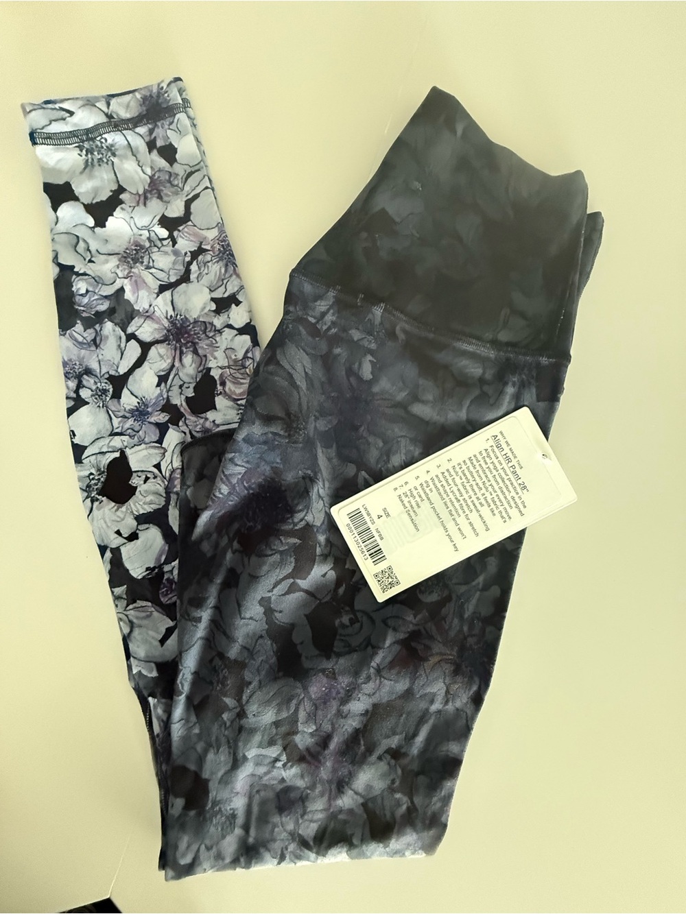 lululemon athletica Align HR Pant 28" - purple & Gray Floral
